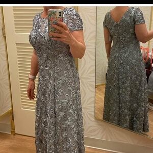 Mother of Bride/Groom Dress
